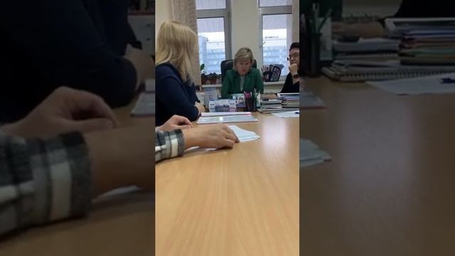 ? К Зам министра образования Пермского края, пришли активные родители, и первым делом спросили смотреть онлайн