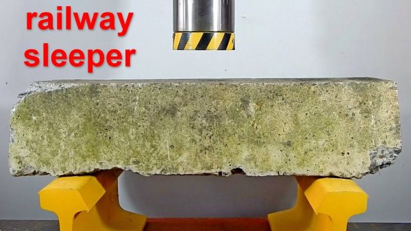 HYDRAULIC PRESS VS RAILWAY SLEEPER