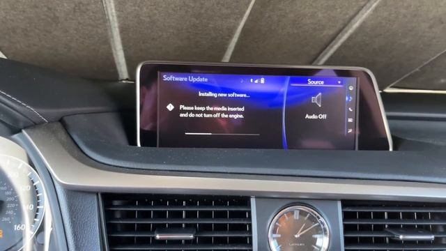 UPGRADING THE NAVIGATION MAPS ON 2016-2019 LEXUS RX SUV смотреть онлайн
