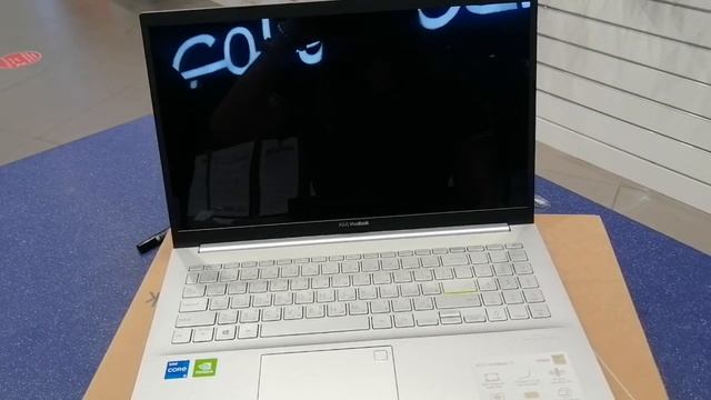 New Asus Vivobook OLED Screen unboxing... смотреть онлайн