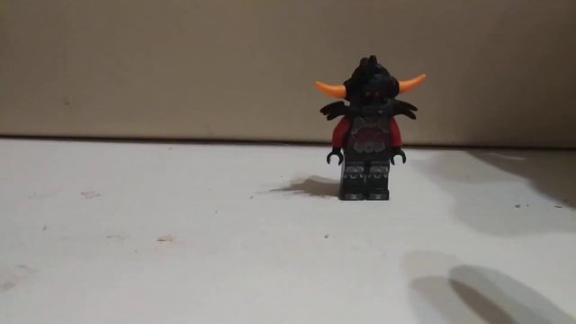 Расширенная Вселенная Lego Nexo Knights! Адский Топор! смотреть онлайн