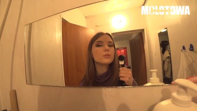 УДАЛИ ИЛИ НЕ УЕДЕШЬ ОТСЮДА / НЕАДЕКВАТНЫЙ КЛИЕНТ / Треш-обзор салона красоты смотреть онлайн