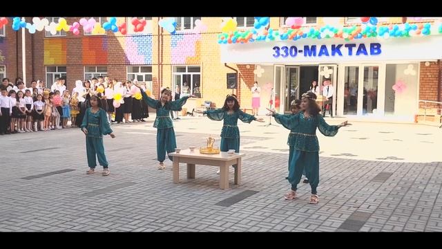 Выступление на последнем звонке. 2-К класс 330 школа Янгихаётского района. 25.05.2021 г. смотреть онлайн