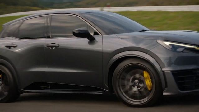 The new Toyota LBX at Fuji Speedway смотреть онлайн