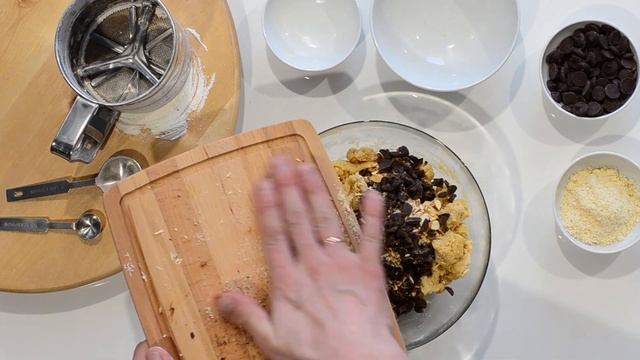 Печенье с шоколадом | Рецепт миндального печенья с шоколадной крошкой | igor_ryzhkin_cakes смотреть онлайн