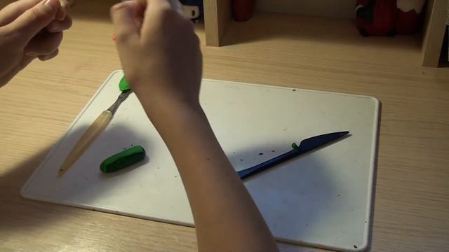 Лепим из пластилина Огурчик Пигги из Роблокс (Roblox Piggy) смотреть онлайн