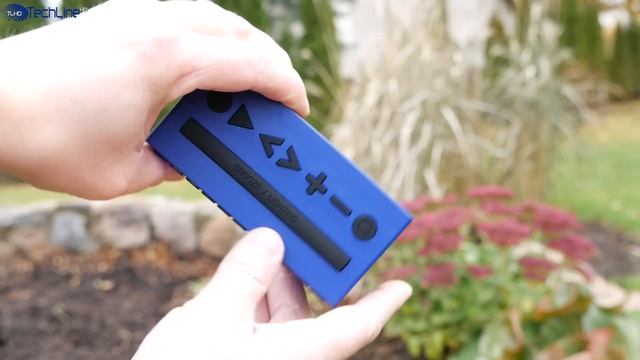 Divoom Timebox Review - LEDs + Bluetooth = Magic? смотреть онлайн