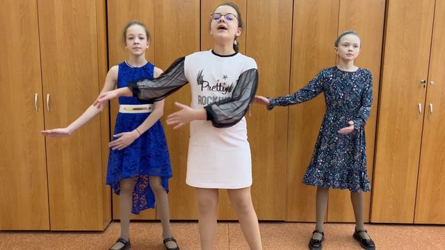 Русская народная песня «Песня русская привольная» смотреть онлайн