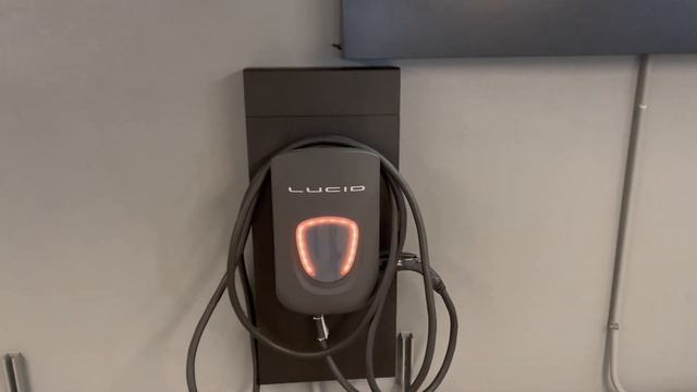 Lucid Air First Look And Lucid Destination Chargers!