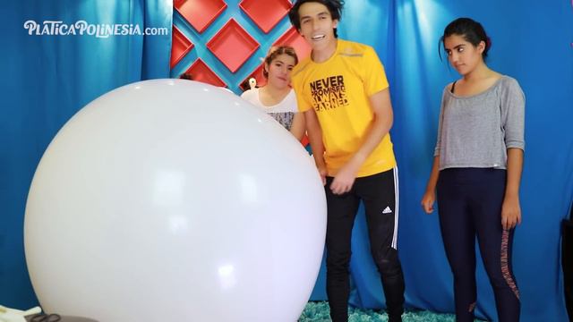 GLOBOS GIGANTES CHALLENGE | RETO POLINESIO LOS POLINESIOS смотреть онлайн