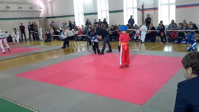 Кик бокс егор отправил тэквондиста отдыхать смотреть онлайн