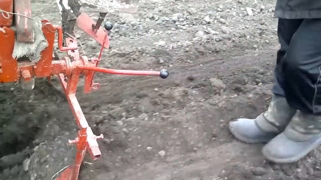 Мотоблок Мотор Сич. Посадка картошки. смотреть онлайн