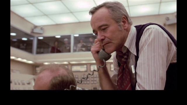 Welcome to RTR! Review of 'The China Syndrome' смотреть онлайн