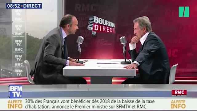 blog -Philippe a la rue chez Bourdin et demande à vérifier ses fiches face à Bourdin-24 août 2017 смотреть онлайн