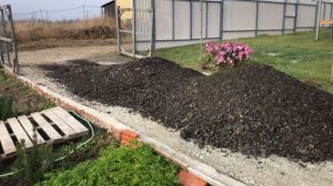 Чем лучше отсыпать заезд во дворе ?! 11 декабря 2022 г.