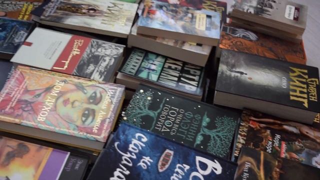 ЗАПОЛНЯЮ КНИЖНЫЕ ПОЛКИ ?? смотреть онлайн