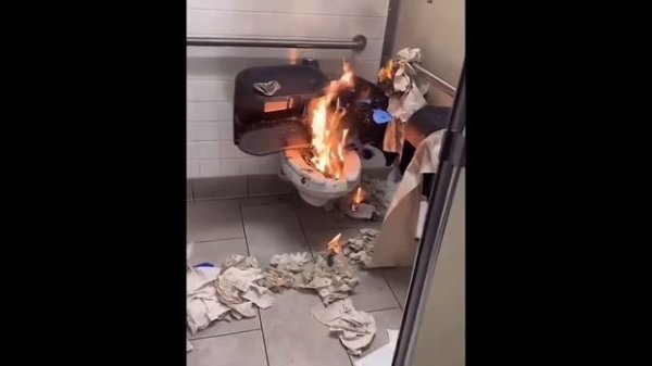 UNUSUAL MEMES COMPILATION V284