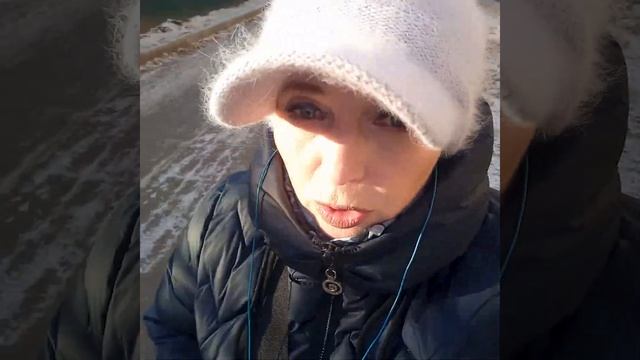 НАВЕРНОЕ ЗА ЗИМНЕЙ ОБУВЬЮ ПОЙДУ К УЗБКАМ... смотреть онлайн