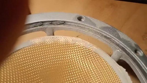 B&W DM601 S3, замена подвесов