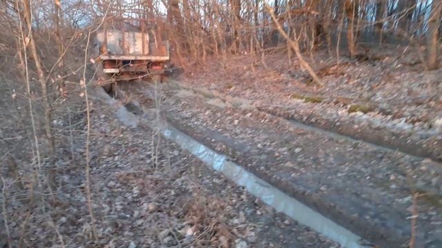 Луаз 969 и зил131 в жиже.