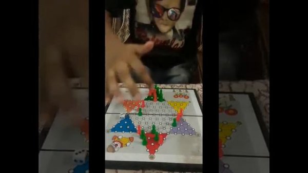 Jumping chess (6player board game)