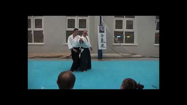 Daniele Montenegro sensei. CHUDANTSUKI SOTOKAITENNAGE смотреть онлайн