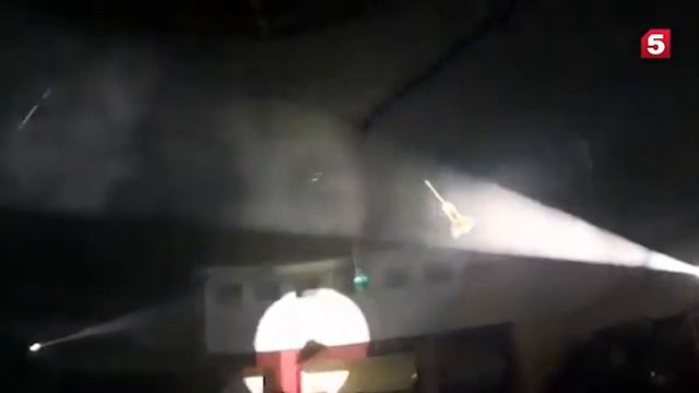 Перепуганный бобер в ярославском цирке помочился на зрителей с высоты. смотреть онлайн