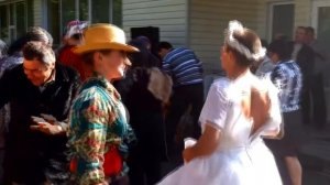 У нас в деревне дураков #4 пьяные танцы свадьба украина