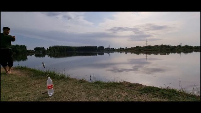 Ловля селёдки в Астрахани / Селёдка горячего копчения смотреть онлайн