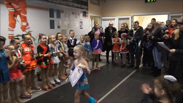 3 марта 2016 г - Соревнование по фигурному катанию - Валерия Лучко - 2 место г. Колпино смотреть онлайн