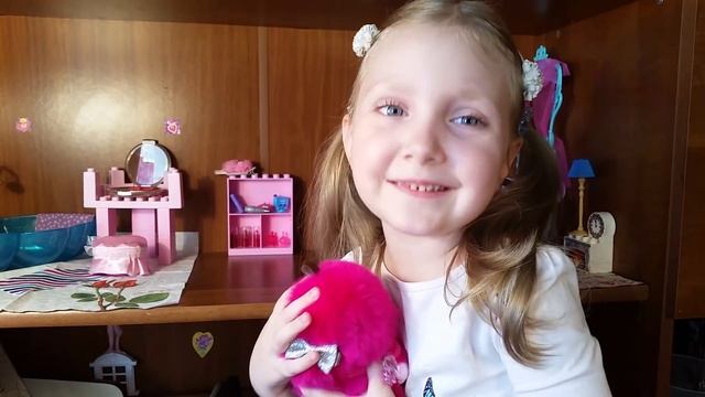 ДОМИК ДЛЯ КРОЛИКА БРЕЛКА. Рум Тур! Красивый домик моей Малинки / Видео для детей / Nyuta Play смотреть онлайн