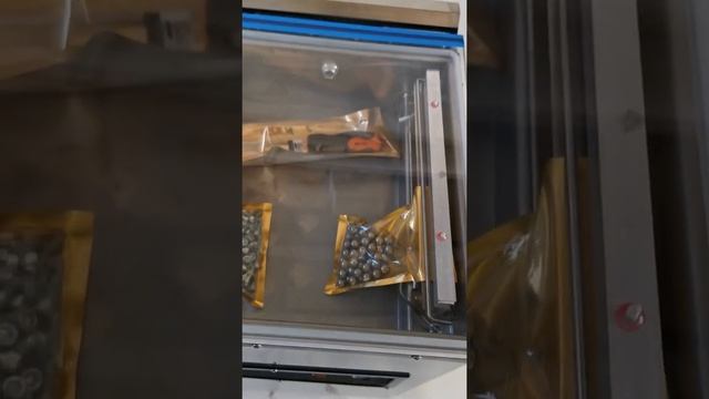 Вакуумный упаковщик DZ-380 смотреть онлайн