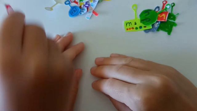 Скрепыши 4. Новогодняя коллекция. Угадываем вместе с мамой #3 смотреть онлайн