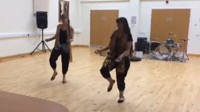 Bollywood Burnout смотреть онлайн