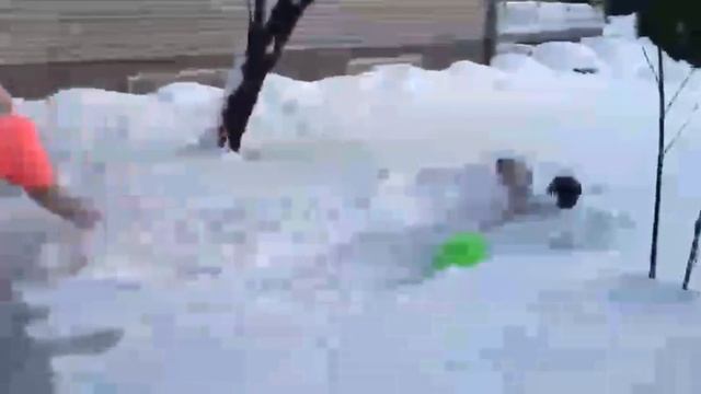 Зимний бассейн смотреть онлайн