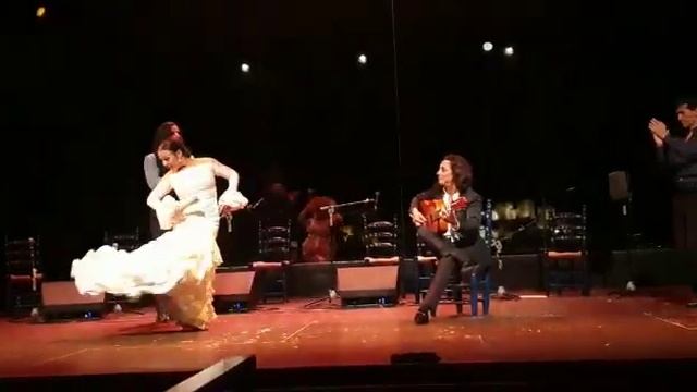"Entre tu y yo" Mari Paz Lucena. Manuel Fernández смотреть онлайн