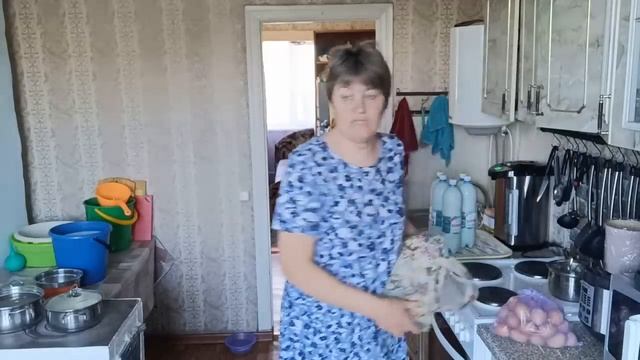 Завалили молочкой /Сделала ряженку / Напекла пончиков / смотреть онлайн