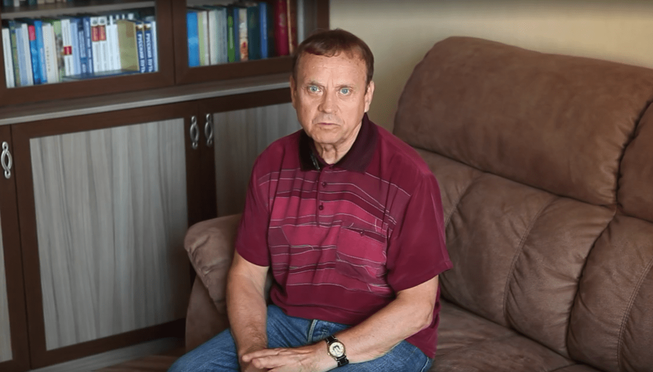 Ефимов В.А. Экономический форум 2016. Ответ Грефу от британских учёных и от В.А. Ефимова.mp4 смотреть онлайн