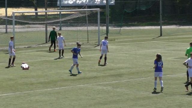 Трудовые резервы-2 2005 (юноши) - Сб.Москвы 2004 (девушки) смотреть онлайн