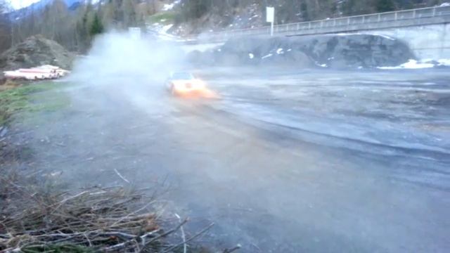 Audi 80 quattro 1.8T смотреть онлайн