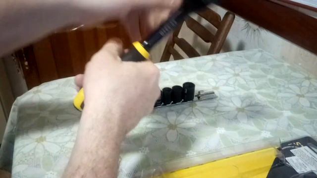 ОНЛАЙН ТРЕЙД.РУ — Набор торцевых головок STANLEY 0-94-606, 3/8" смотреть онлайн