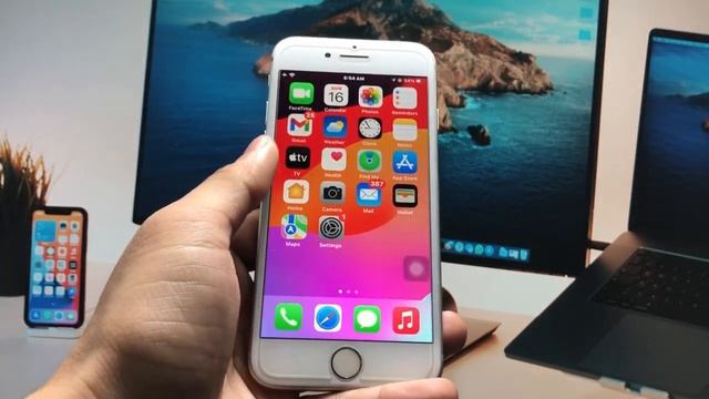 Install iOS 17 Public Beta on iPhone 8 - Update iPhone 8 on iOS 17 Public Beta смотреть онлайн