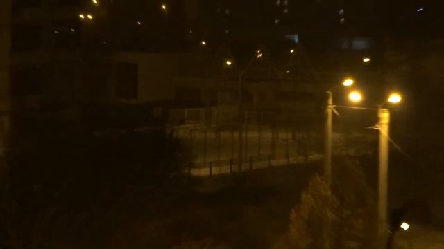 Видео Sony DSC-HX300 при плохом освещении, ночь, 04.01.14., Харьков, ул. Дружбы Народов, смотреть онлайн