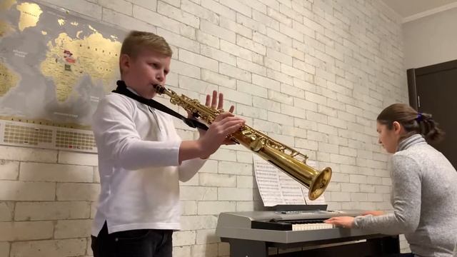 Иван Бомчак (Libertango A. Piazzolla) смотреть онлайн