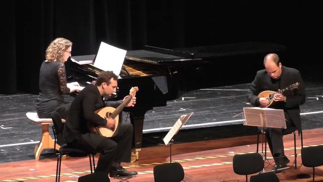 Astor Piazzolla (1921-1992) "La muerte del Angel" ; Dutch Mandolin Piano Trio смотреть онлайн