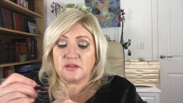 Карандаши для губ: какие лучше? KIKO, MAC, YSL, Dior, Chanel, и т.д. смотреть онлайн