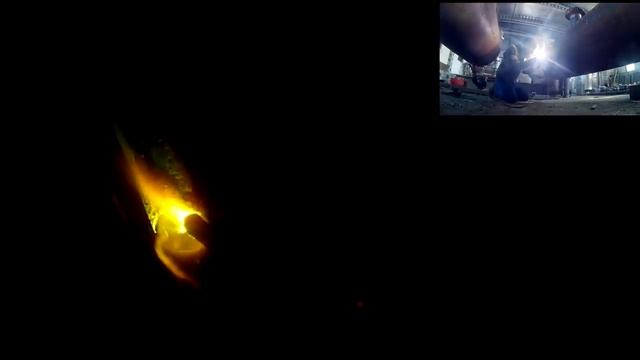 Сварка облицовочного шва, движение электродом полумесяц.mp4 смотреть онлайн