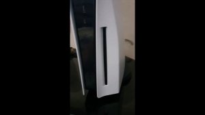 Громкий шум/ треск привода PlayStation 5