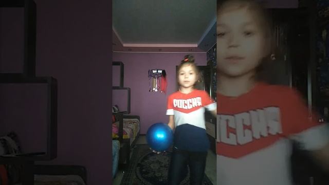 Как научиться разными штуками худ.гимнастика смотреть онлайн