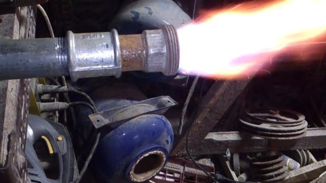 PALNIK PROPAN-BUTAN + SPRĘŻONE POWIETRZE смотреть онлайн